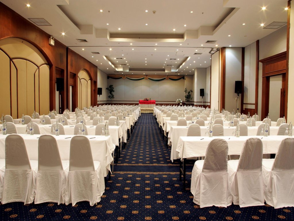 Duangtawan Hotel Chiang MaiHotel Overview