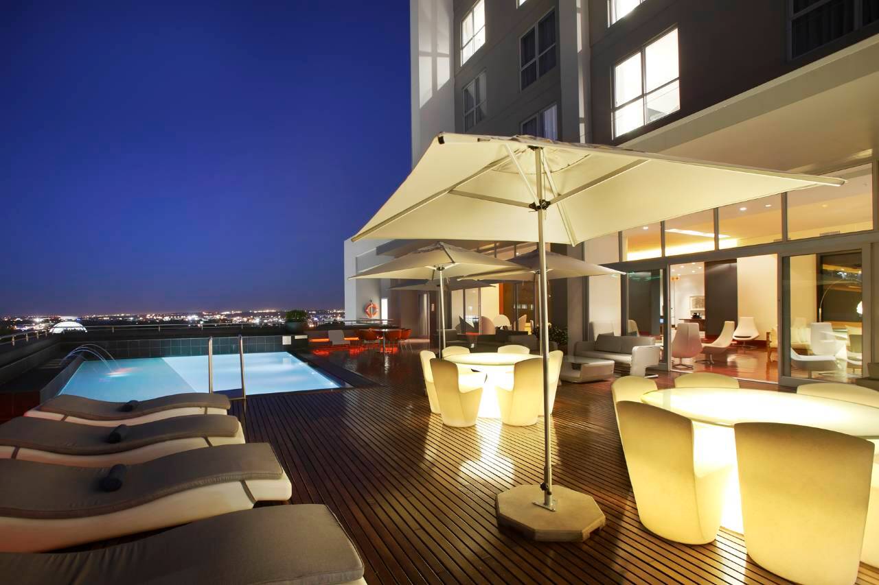 约翰内斯堡桑顿高特雷恩丽笙酒店(Radisson Blu Gautrain Hotel, Sandton Johannesburg)