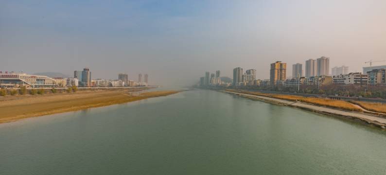 广元天鑫商务酒店(高铁站店)图片