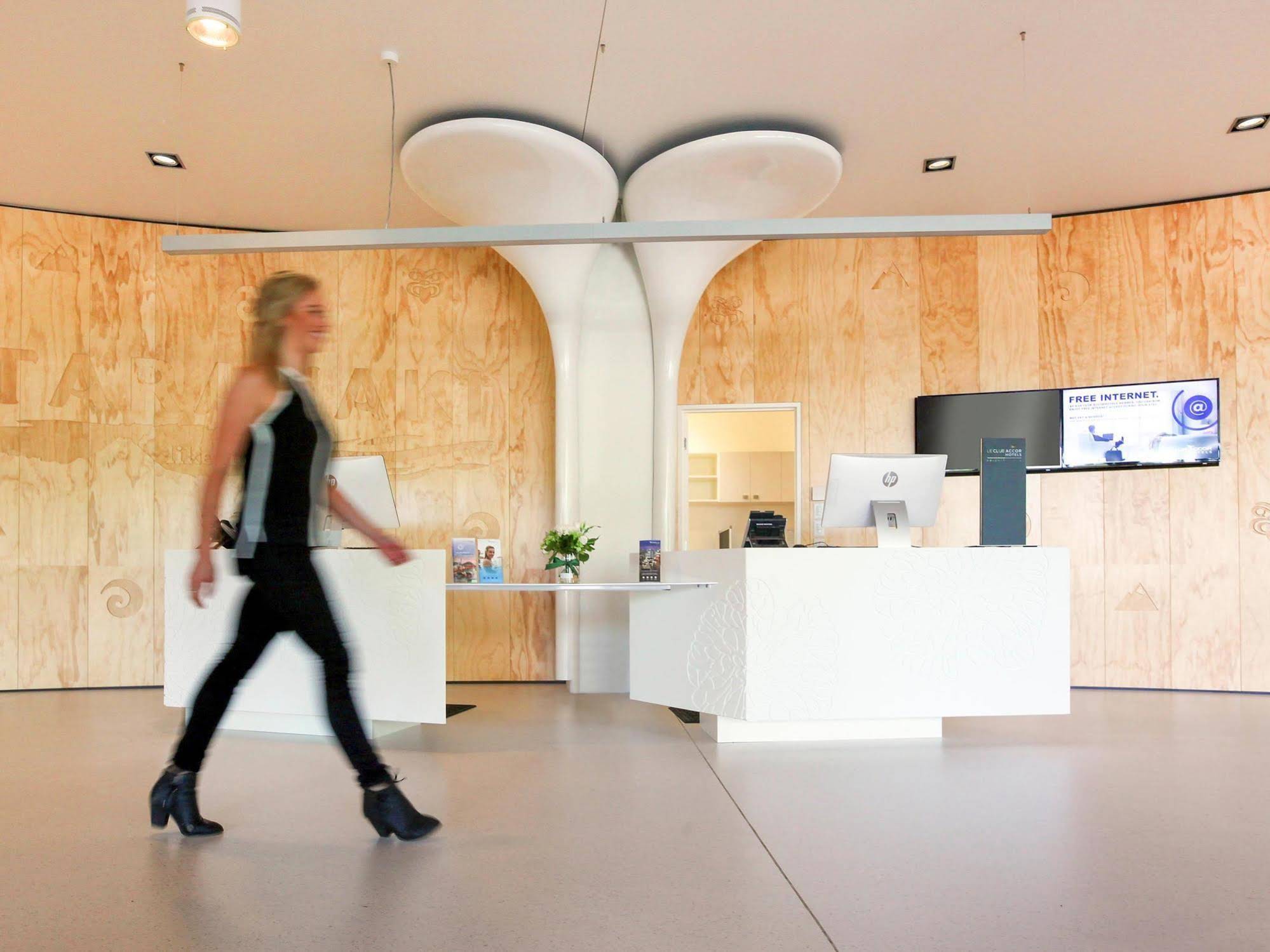 Novotel New Plymouth TaranakiOver view