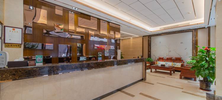 阳春兆丰商务酒店(第四中学店)图片