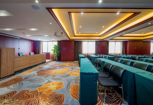 Shiji Xincheng DaHua Hotel Hotel Overview