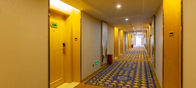 维也纳国际酒店(达州火车站罗浮广场店)图片