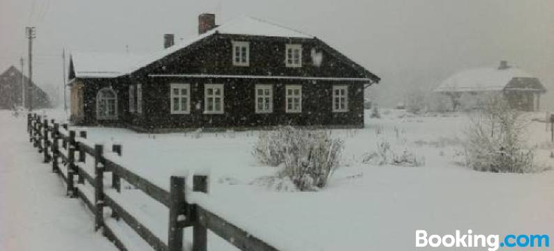 Senosios Geguzines Ukis图片