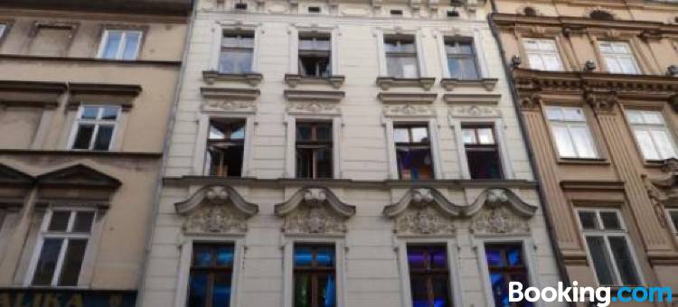 格雷格和汤姆啤酒屋旅社(Greg&Tom Beer House Hostel)图片