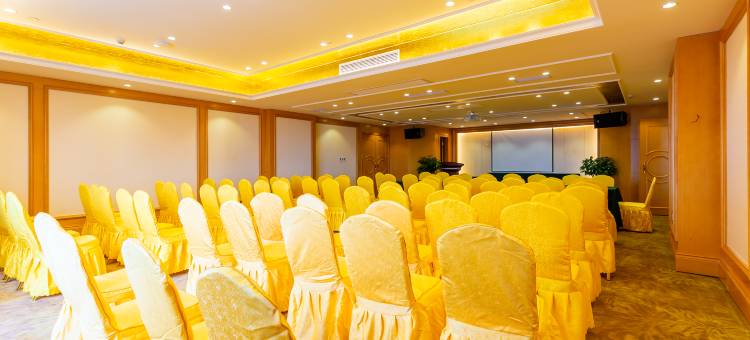 维也纳酒店(来宾北站政和步行街店)图片