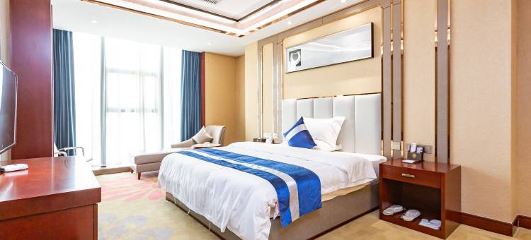 安龙圣际大酒店图片