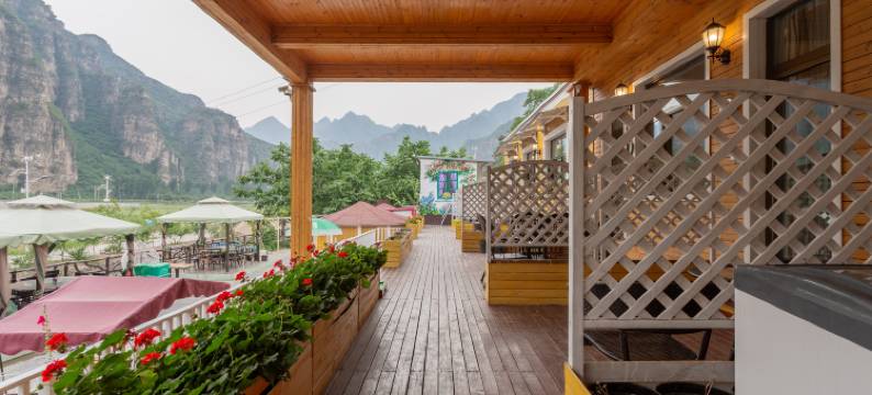 DEL北京桃溪谷客栈图片