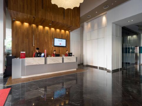 新加坡宜必思诺维娜酒店