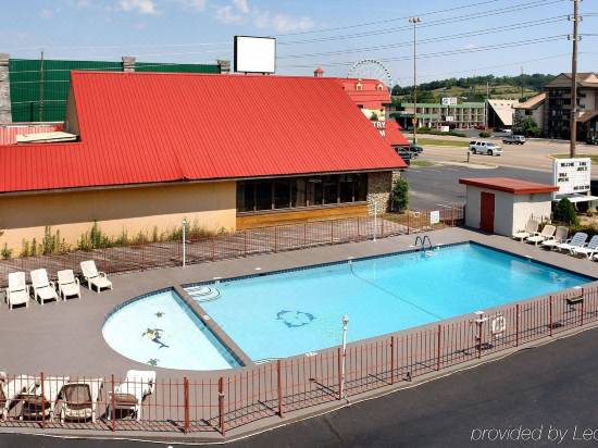 Red Roof Inn Suites Pigeon Forge Parkway Reviews For 2 Star Hotels In Pigeon Forge Trip Com