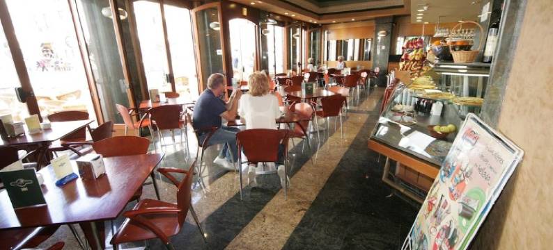 雪橇公寓-图瑞斯(Toboso Apar - Turis)图片