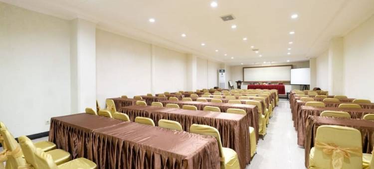 红多兹Plus@望加锡奥尔登酒店(RedDoorz Plus @ Hotel Alden Makassar)图片