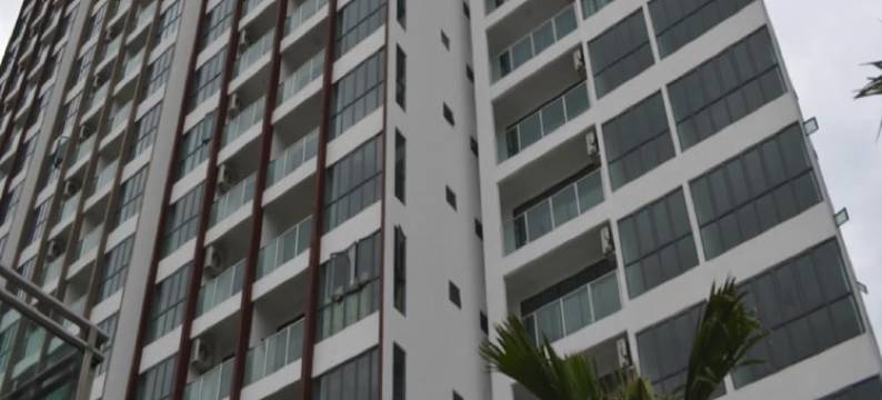 一阿默林住宅购物中心 & 套房酒店(One Amerin Residence Mall & Suites)图片