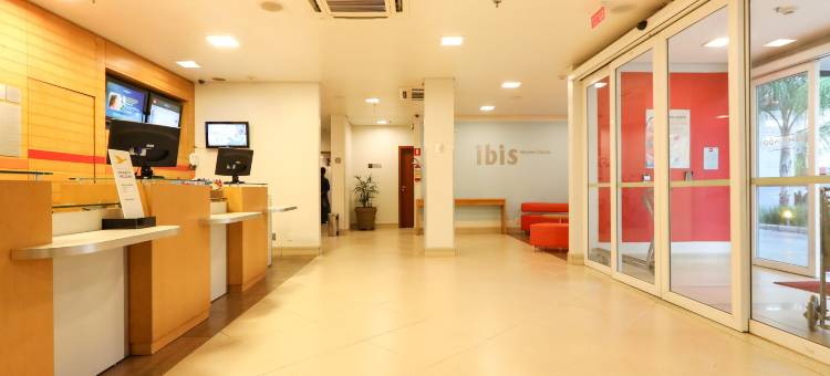 宜必思蒙蒂斯克拉鲁斯购物中心酒店(Ibis Montes Claros Shopping)图片