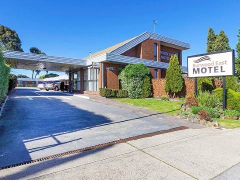 伯伍德東汽車旅館