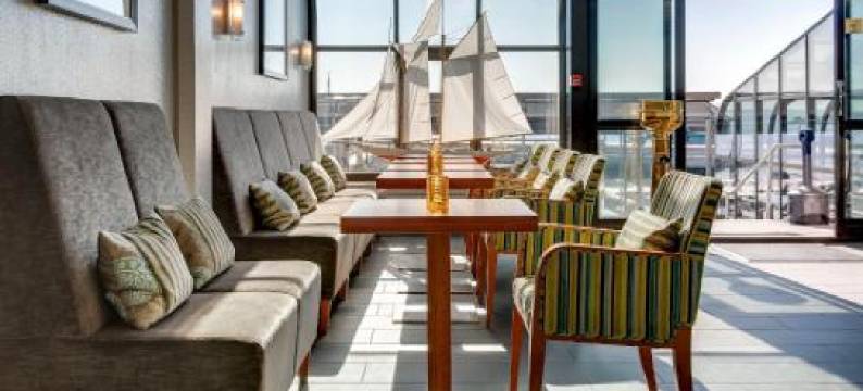 霍尔门峡湾酒店(Holmen Fjordhotell)图片