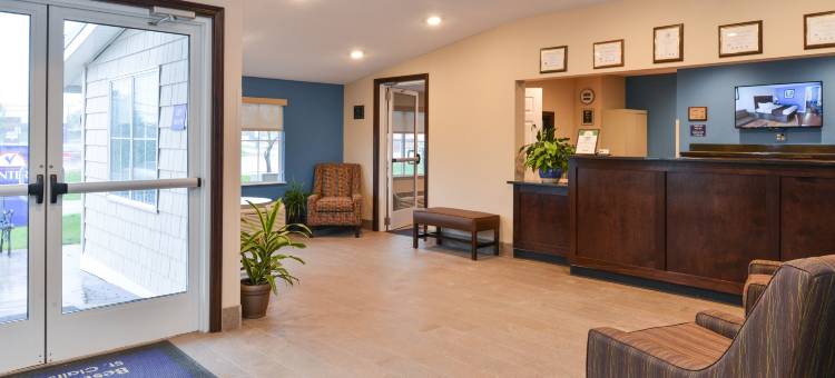 圣克莱尔斯维尔惠灵美洲最佳价值酒店(Americas Best Value Inn St. Clairsville/Wheeling)图片