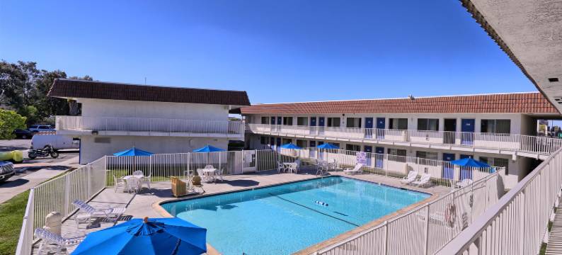 加利福尼亚匹兹堡 6 号汽车旅馆(Motel 6 Pittsburg, CA)图片