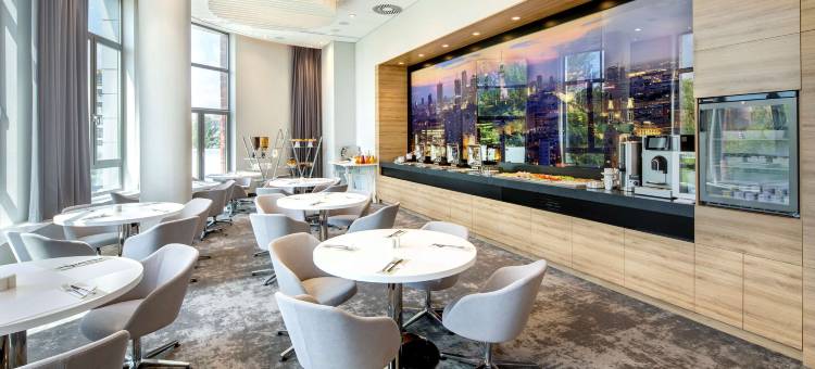 华沙机场金色郁金香酒店(Golden Tulip Warsaw Airport)图片