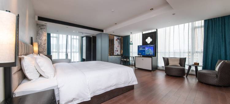 柏高酒店(深圳公明广场地铁站大仟里店)图片