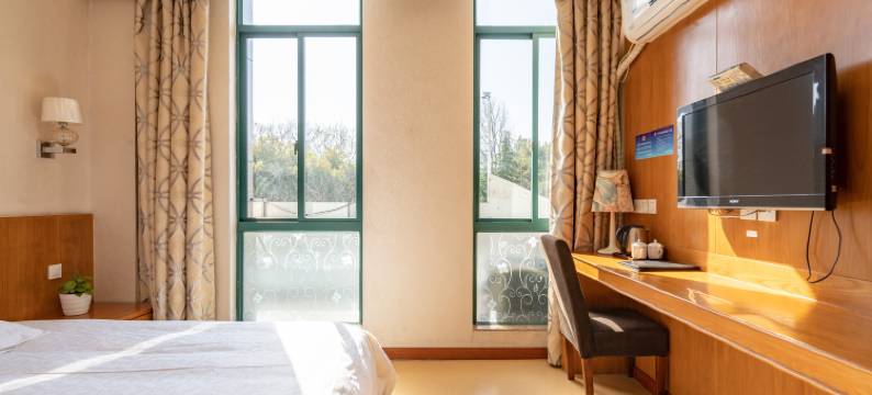 方兴精品酒店(杭州下沙大学城文泽路地铁站店)图片