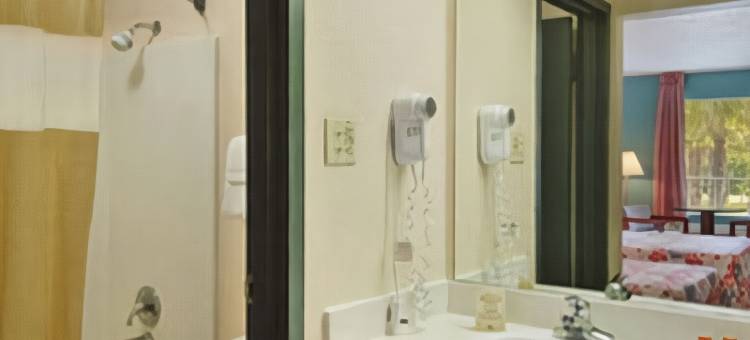 克里斯特尔里弗戴斯酒店(Days Inn by Wyndham Crystal River)图片