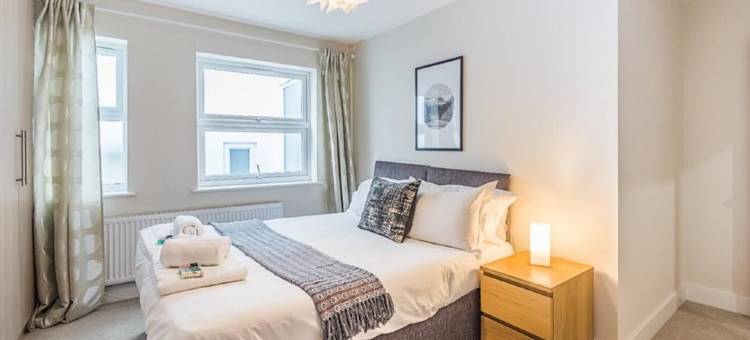 豪华现代单卧室公寓(Luxurious Modern One Bedroom Apartment)图片