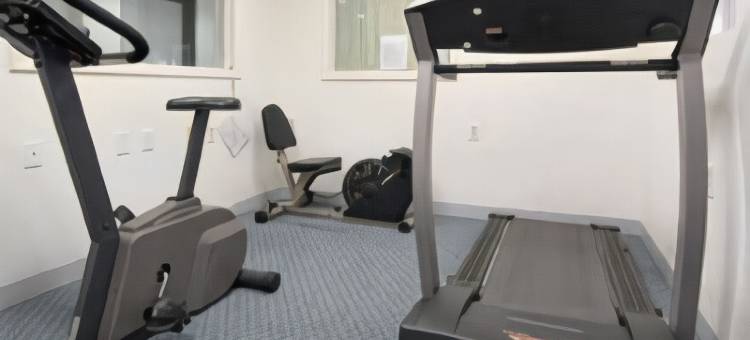 东莫林速8酒店(Super 8 by Wyndham East Moline)图片