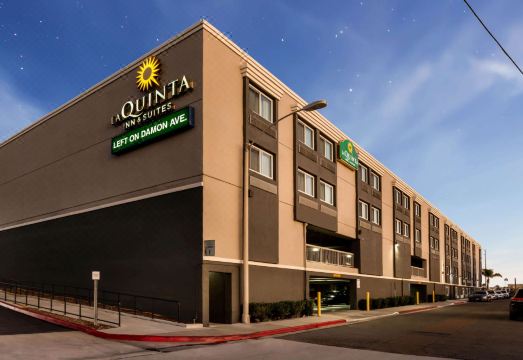 La Quinta Inn & Suites by Wyndham San Diego Mission BayHotel Overview