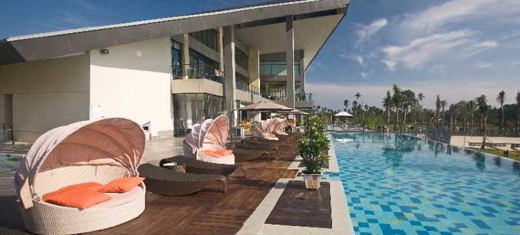 美纳多高尔夫诺富特度假酒店和会议中心(Novotel Manado Golf Resort & Convention Center)图片