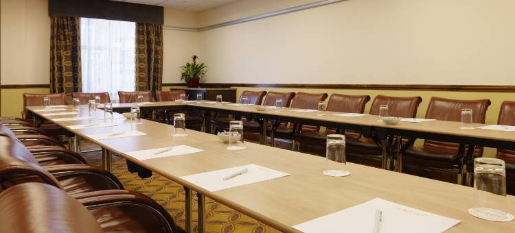 奥兰莫尔戈尔韦马德龙酒店及休闲中心(Maldron Hotel & Leisure Centre, Oranmore Galway)图片