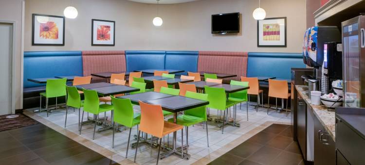 圣迭戈贝斯特韦斯特酒店及套房-动物园/海洋世界区(Best Western Inn & Suites San Diego – Zoo/SeaWorld Area)图片