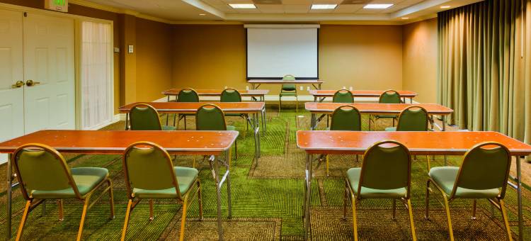 莱克兰西拉昆塔温德姆套房酒店(La Quinta Inn & Suites by Wyndham Lakeland West)图片