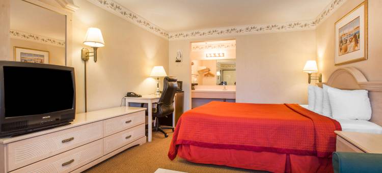 洛迪伊克诺旅馆套房酒店 - 酒乡区(Econo Lodge Inn & Suites Lodi - Wine Country Area)图片