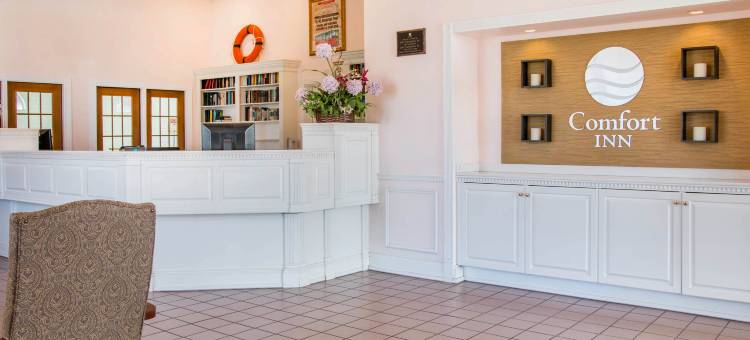 湖滨舒适酒店(Comfort Inn Lakeside)图片