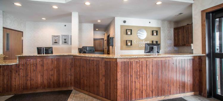 沃伦站舒适酒店(Comfort Inn Warrensburg Station)图片