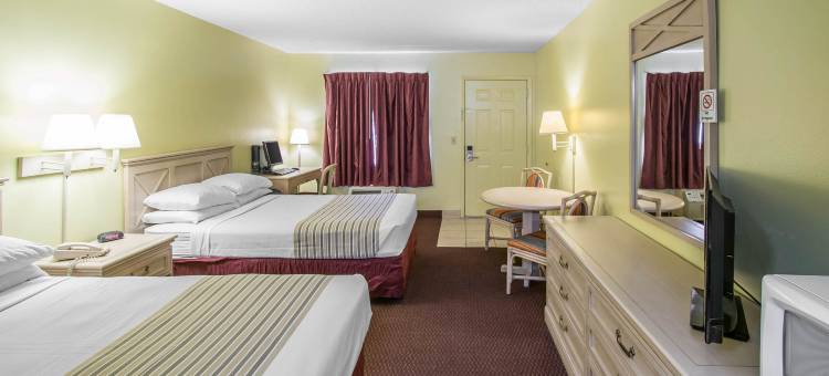 主门中心伊克诺套房旅馆(Econo Lodge Inn & Suites Maingate Central)图片