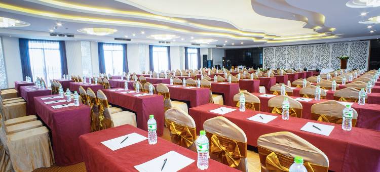 美奈孟青假日酒店(Muong Thanh Holiday Muine Hotel)图片