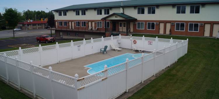 加纳诺克豪生酒店(Howard Johnson by Wyndham Gananoque)图片