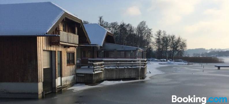 四霍斯辰亲爱度假屋(Seehäuschen - Waging Tettenhausen)图片