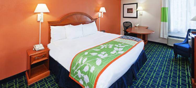 塔尔萨中心拉昆塔套房酒店(La Quinta Inn & Suites Tulsa Central)图片