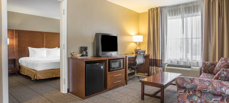 梅赛德盖特威至优胜美地凯艺酒店(Quality Inn Merced Gateway to Yosemite)图片