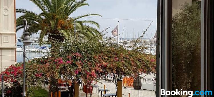 Perla Nera Guesthouse图片