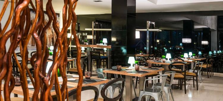 萨拉戈萨崔普酒店(Hotel Zentral Ave)图片