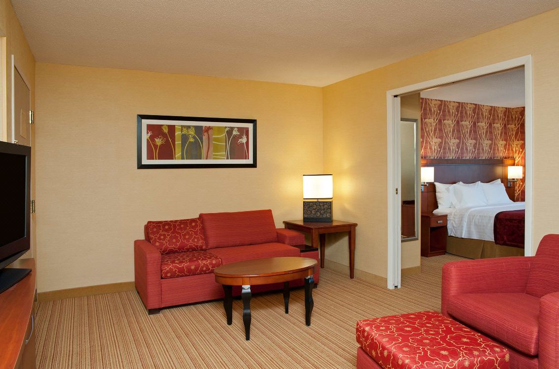 Courtyard Chicago Elmhurstoakbrook Area Hotel Reviews And - 