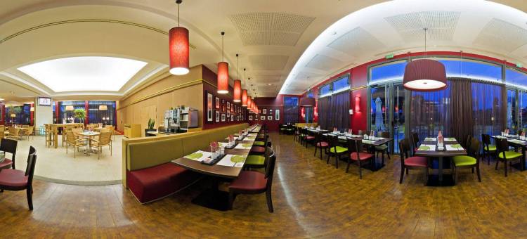 巴黎拉德芳斯西-科龙布万怡酒店(近电车T2线)(Courtyard Paris la Defense West - Colombes)图片
