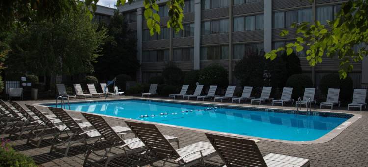 Holiday Inn & Suites 帕西帕尼费尔菲尔德(Holiday Inn & Suites Parsippany Fairfield)图片