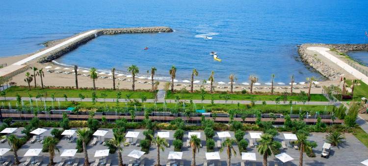 特拉布宗温德姆华美达广场酒店(Ramada Plaza by Wyndham Trabzon)图片