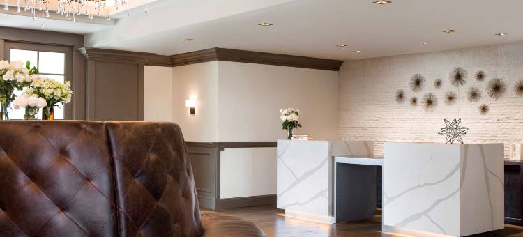 河流露台酒店-贵族之家酒店(River Terrace Inn, a Noble House Hotel)图片