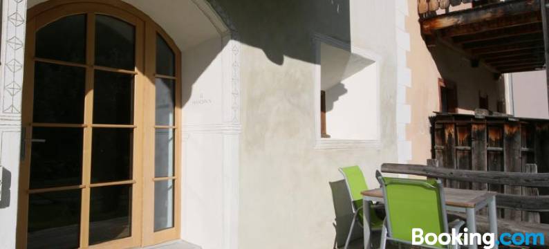 Il Maschun im Historischen Engadinerhaus图片